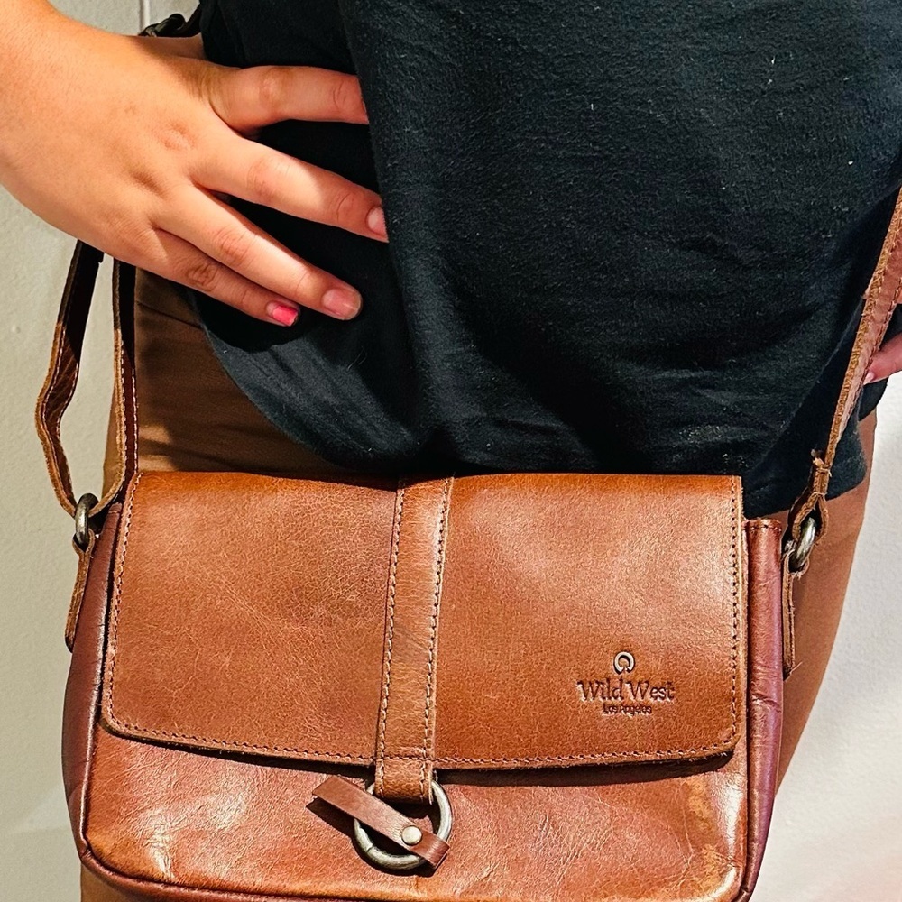 Wild West Los Angeles Crossbody Purse - Picture 3 of 5